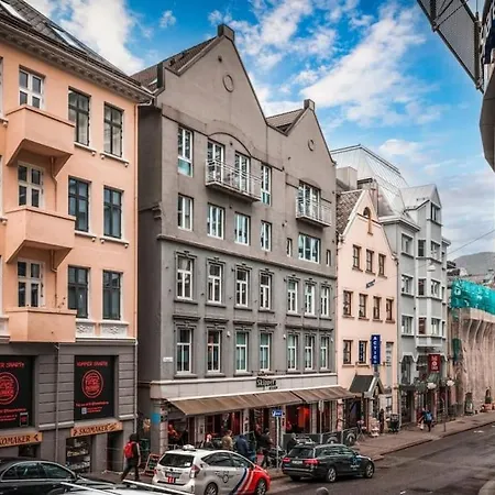 New Couples In The Heart Of Bergen
