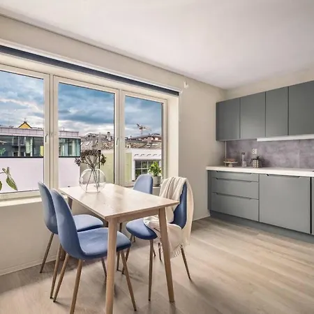 Apartment New Couples In The Heart Of