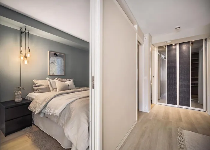 New Couples In The Heart Of Apartment Bergen